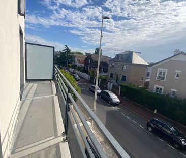 Location Appartement 2 pièces 42m² ISSY LES MOULINEAUX 92130 - Photo 6
