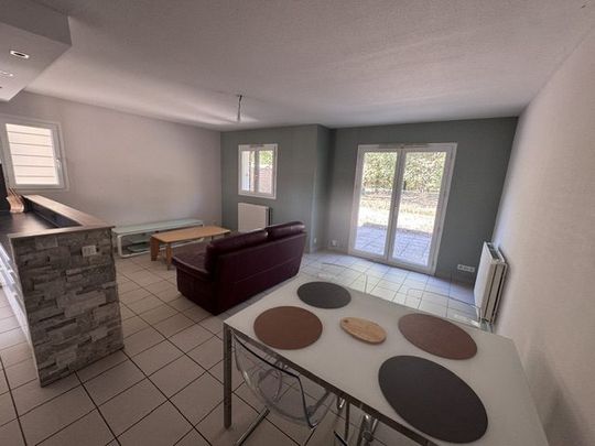 Location Maison 4 pièces 81m² PESSAC 33600 - Photo 1
