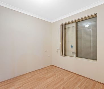 18 Labyrinth Way, South Lake, WA 6164 - Photo 1