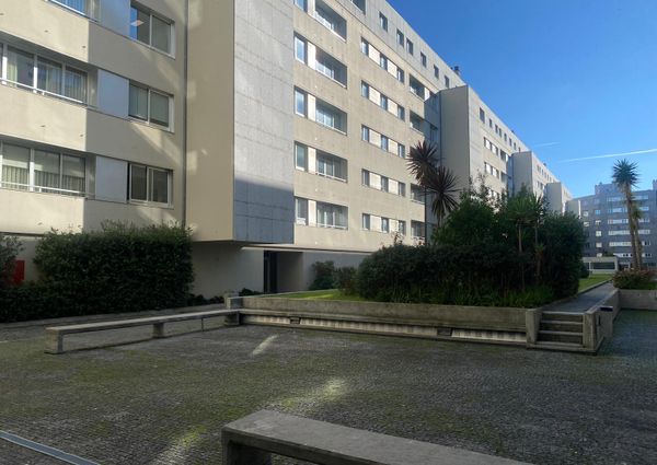 Fantástico Apartamento T2 para Arrendamento em Matosinhos