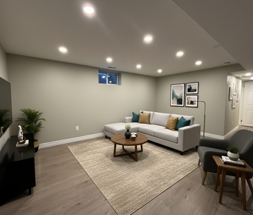 $1,599 / 2 br / 1 ba / 381 grey st unit 2 - Photo 1