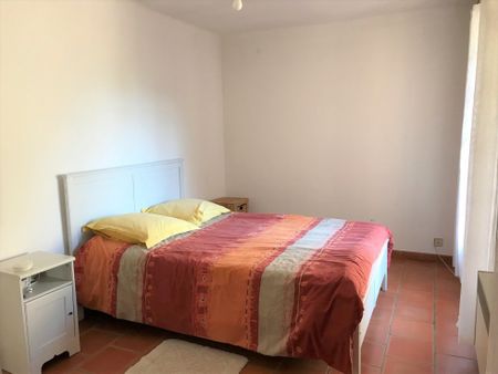 Appartement - Aix-En-Provence (13090) - 45 m² - - Photo 2