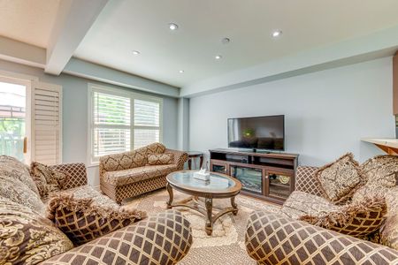 For Lease - 4084 Kryzan Drive, Burlington, Ontario - Photo 4