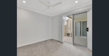 Modern and functional low maintenance house - Photo 2