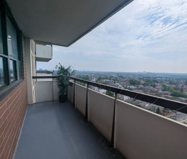 For Lease - 541 Blackthorn Avenue Unit# 1514, Toronto, Ontario - Photo 2