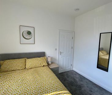 1 bed house share to rent in Burnley Road, Colne, BB8 - Photo 4