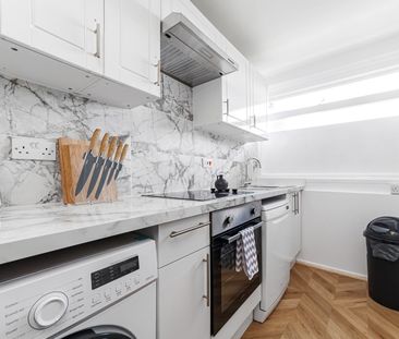 Room in a Shared Flat, Charcot House, SW15 - Photo 4