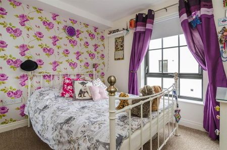 26 Lady Wallace Court, Lisburn, BT28 3GU - Photo 4