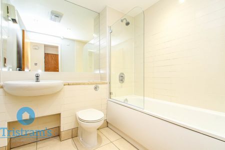 2 bed Apartment for Rent - Photo 2