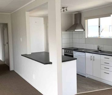 Charming 3 bedroom Home Paraparaumu Beach - Photo 2