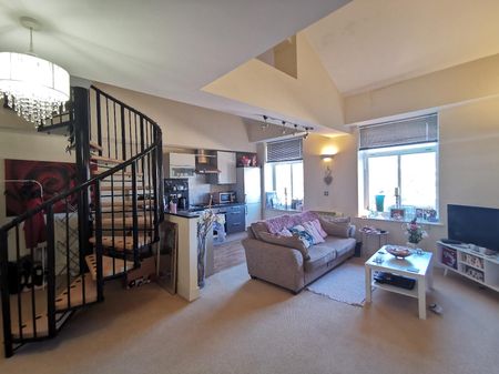 1 bedroom apartment to rent - Photo 4