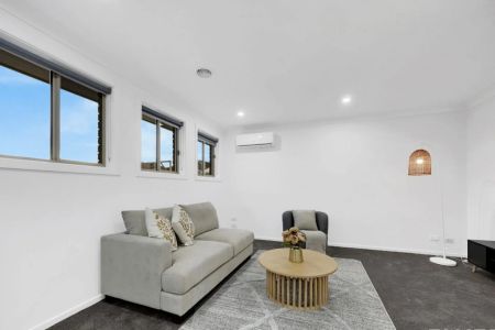 HOCKINGSTUART EPPING PROUDLY PRESENTS - Photo 2