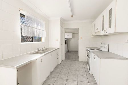 2 Gloucester Crescent, Wulguru - Photo 4