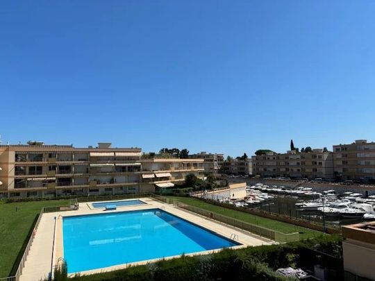 Location Appartement 2 pièces 45m² MANDELIEU LA NAPOULE 06210 - Photo 1