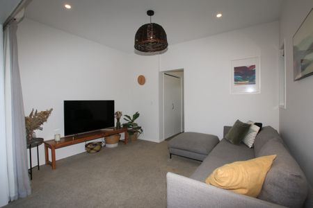5 Glenbrae Glade, Glen Innes - Photo 2