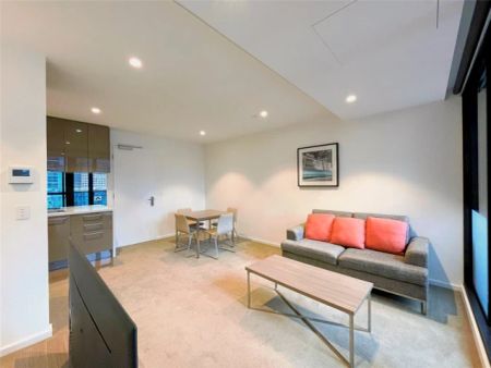 1Bedrooms, 1Bathrooms - Photo 3