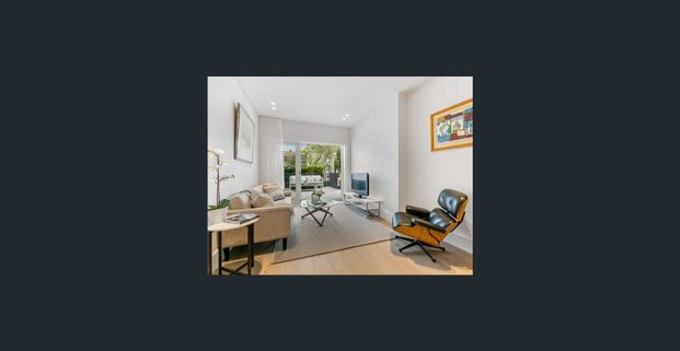 LUXURIOUS AND MODERN TWO BEDROOM GARDEN APARTMENT IN THE HEART OF DOUBLE BAY... - Photo 1