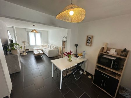 Maison 3 pièces (56m²) à louer à WAMBRECHIES - Photo 2