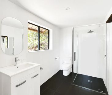 Rural retreat with stunning North facing views - Photo 3