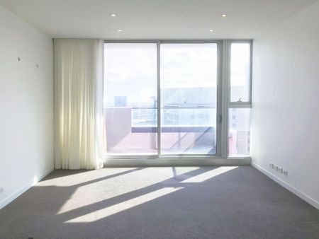 2307/231 Harbour Esplanade, Docklands - Photo 3