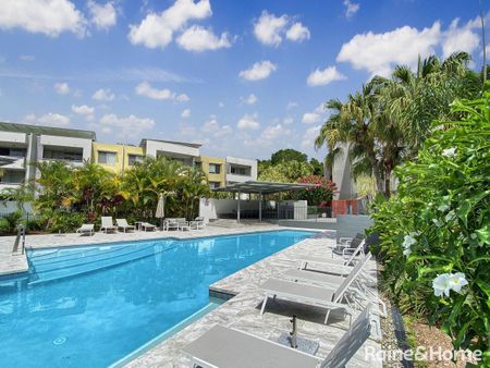Exceptional Living in Toowong: Stylish Apartment with Pool, Gym, and Modern Amenities! - Photo 2