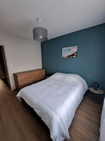 Appartement F3 meublé refait à neuf - Photo 2