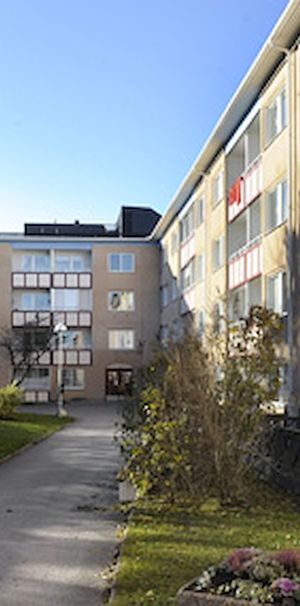 Kullstigen 1, Skogås - Photo 1