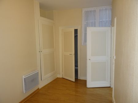 Location Appartement 2 pièces 26m² ORLEANS 45000 - Photo 3