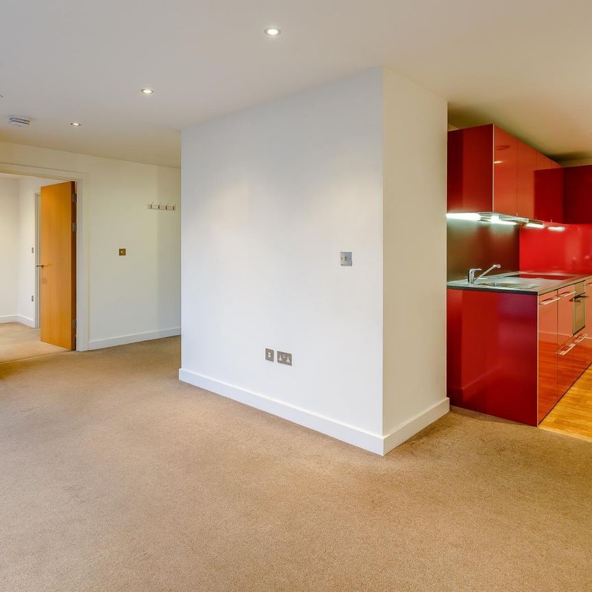 Marsh Street, Bristol, BS1 - Photo 1