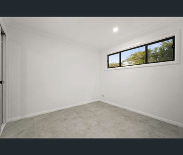 7 Brennan Avenue, Kincumber, NSW 2251 - Photo 2
