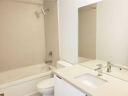 For Lease - 8 Eglinton Avenue Unit# 4110, Toronto, Ontario - Photo 3