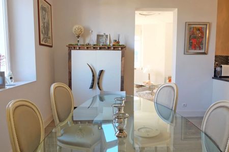 BIARRITZ QUARTIER IMPERIAL - APPT T3 MEUBLE TRAVERSANT AVEC CAVE - Photo 5