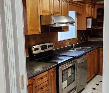 For Lease - 27 Par Avenue, Toronto, Ontario - Photo 4