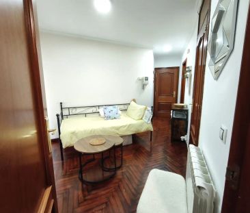 Piso de alquiler en Rúa de García Barbón, 132, Centro - Areal - Photo 2