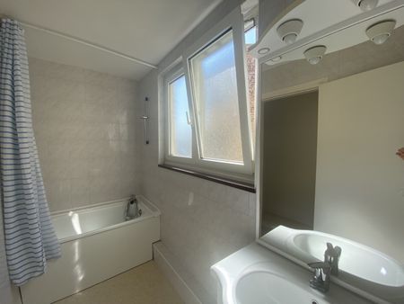 Location Appartement 2 pièces 59m² DUNKERQUE 59240 - Photo 4