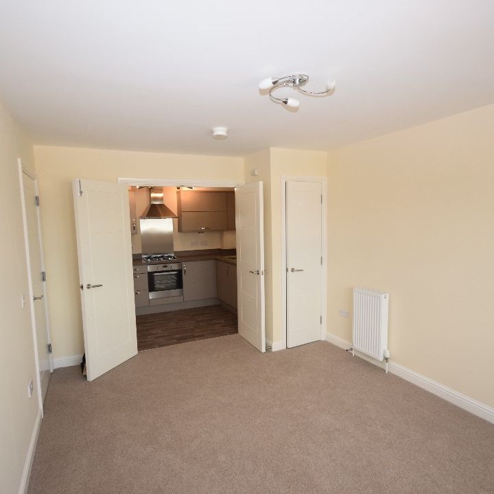 Rollock Street - Photo 1