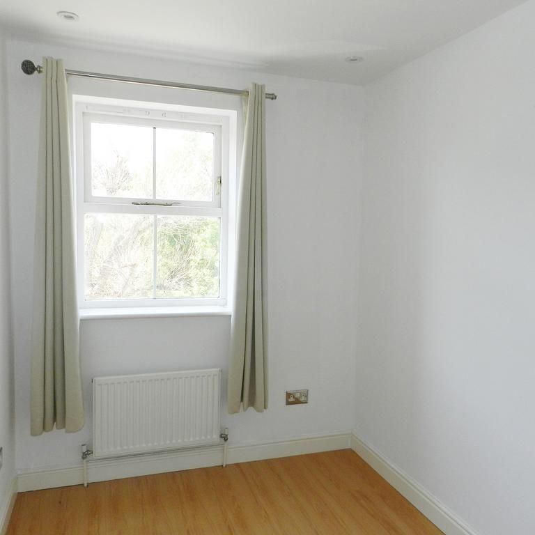5 bedroom townhouse to rent - Photo 1