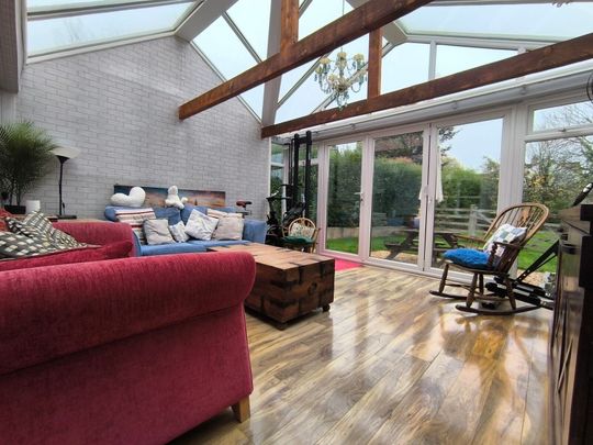 Clivey, Westbury, Dilton Marsh - Photo 1