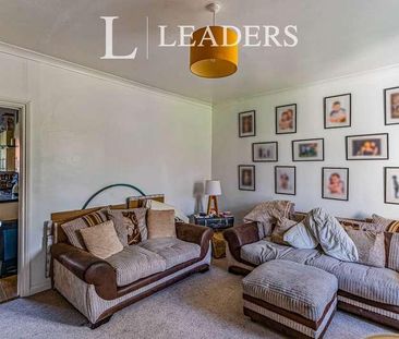 Copse Close, RH19 - Photo 6