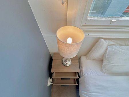 Modern Living in the Iconic 'Astoria' Building - Photo 2