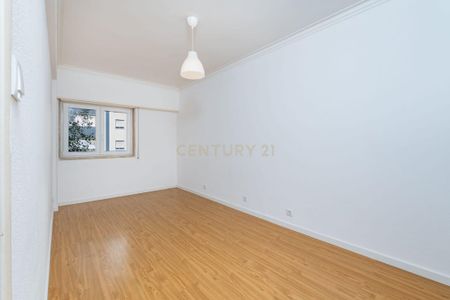 Benfica, Lisbon - Photo 5