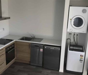 Studio room close to the Hospital - Photo 2