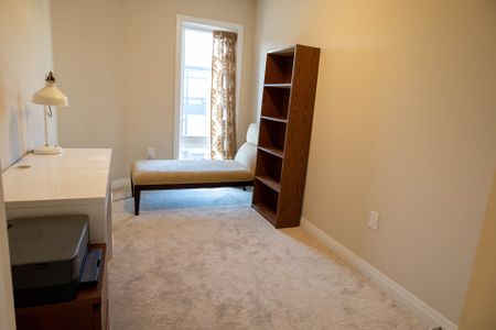 For Lease - 270 Melvin Avenue Unit# #35, Hamilton, Ontario - Photo 5
