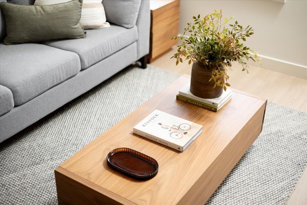 Live Kovo – 3 Bed |2 Bath Apartments for Rent - Photo 1