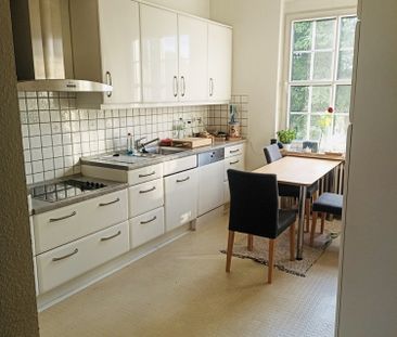 Modernisierte 2-Zimmer-Wohnung in zentraler Lage von Mönchengladbac... - Photo 1