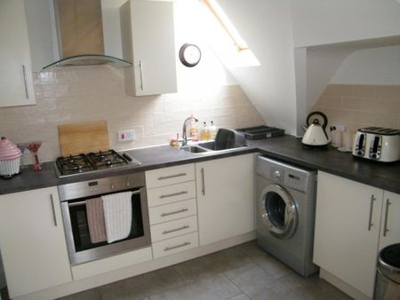 1 bedroom flat to rent - Photo 4