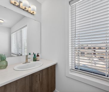 For Lease - 1 Milady Crescent, Barrie, Ontario - Photo 5