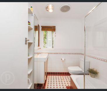 Stylish Morningside Living – Renovated Family Home with Entertainer... - Photo 5