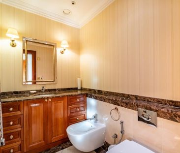 5 bedroom flat to rent - Photo 4