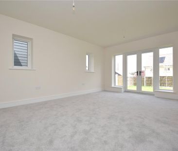 3 bedroom detached house to rent - Photo 2